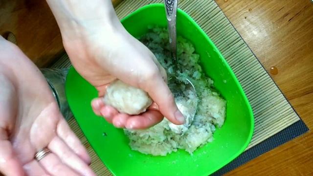 Я могу кушать их каждый день | Куриные тефтели с рисом в томате | тефтели с рисом | meatballs смотреть онлайн