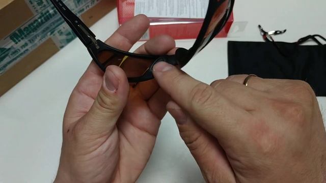 Видеообзор поляризационных очков  RAPALA RVG-001C по заказу Fmagazin