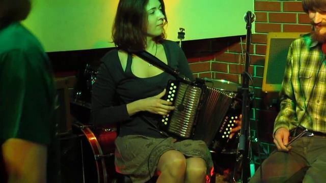 Polca an Rí & Friends - Kerry Cow polkas @ St. Paddy's '15 смотреть онлайн