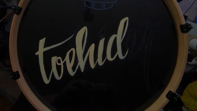 Salty Paints a Kick Drum! смотреть онлайн