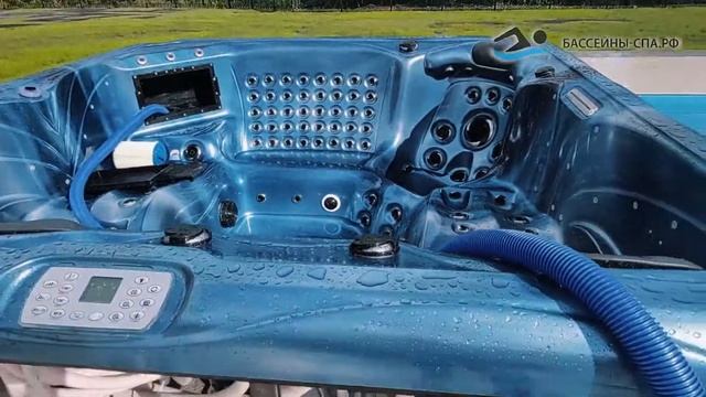 Как выбрать гидромассажный мини спа бассейн или уличный джакузи? Видео от магазина Бассейны-спа.рф смотреть онлайн