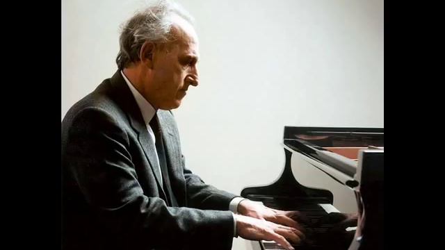 Symphonische etüden - Schumann - Maurizio Pollini смотреть онлайн