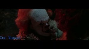 Танец Пеннивайза. Майк скидывает Генри в колодец. Оно. 2017.