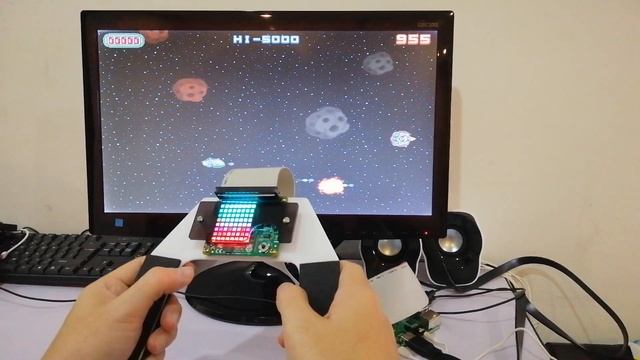 Spyship - Open source retro style space shooting game written in Python 3 смотреть онлайн