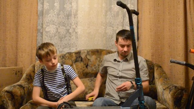 Обзор самокатов TechTeam Virus и Airwalk