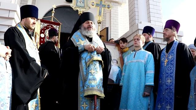 День Казанской иконы Божией Матери. Слово преосвященного Иоанна по окончании Крестного хода. смотреть онлайн