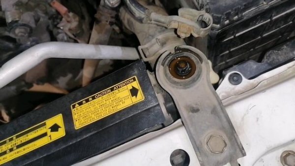 Toyota 1zz-fe ЗАМЕНА ТЕРМОСТАТА...