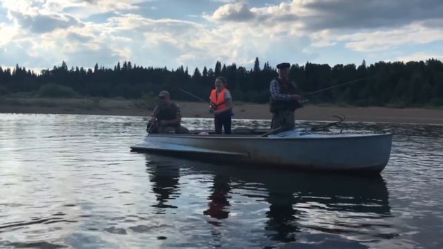 ДЕНЬ РЫБАКА НА ПЕЧОРЕ / РЫБАЛКА НА ЩУКУ И ОКУНЯ / ТРОИЦКО-ПЕЧОРСКИЙ РАЙОН смотреть онлайн