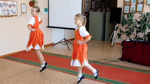 Зажигательный танец смотреть онлайн