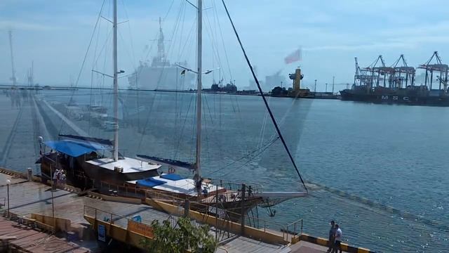Одесса Морской Вокзал Порт Украина Odessa Port Ukraine смотреть онлайн