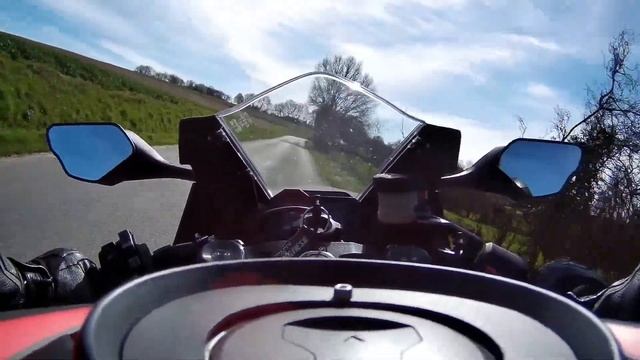 Test ride Honda CBR1000RR Fireblade 2017 ? смотреть онлайн