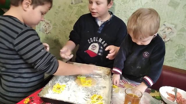 Печем печенье смотреть онлайн
