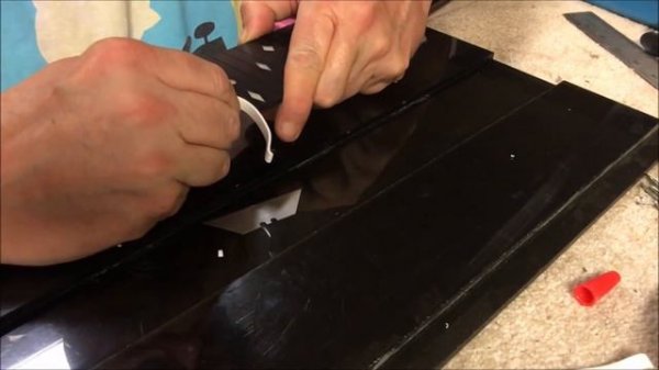 Repairing an Ovation Deacon fret board Part 3, Installing fretboard binding