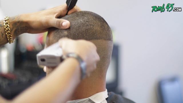 BALD FADE WITH FADED BEARD | TUTORIAL смотреть онлайн