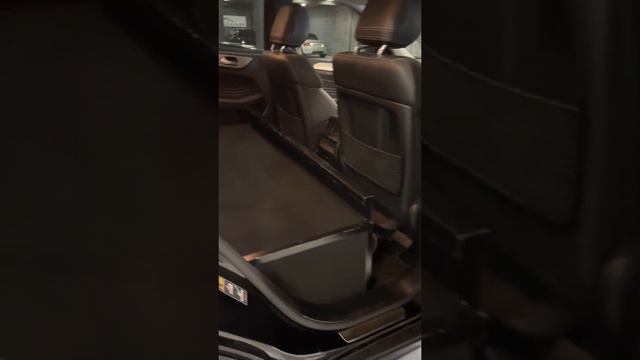 151 Mercedes ML250 2 Seater Commercial Superior Autos