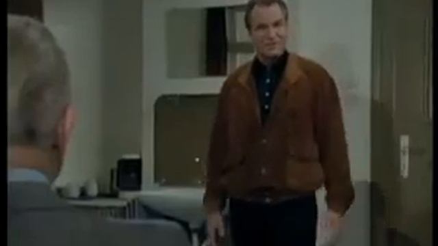 Derrick S23e03 257 Ruth Und Die Mörderwelt