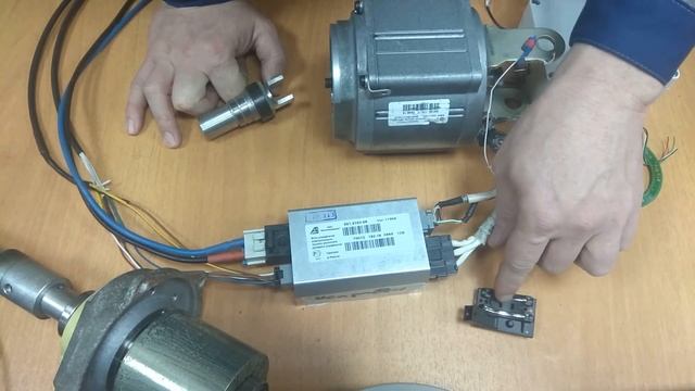 Как работает электроусилитель руля. Ремонт эур смотреть онлайн