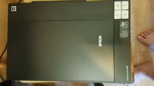 Cканер Epson Perfection V30 смотреть онлайн