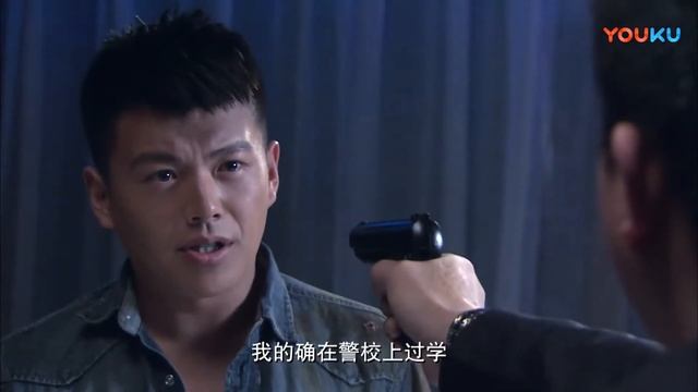 【我是暗警Undercover Is Me】EP04|初出茅庐的警校学生赵晓阳，与阴险狡诈的毒枭老大展开生死博弈！ смотреть онлайн