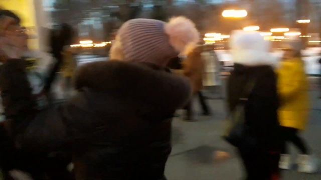 Давай оставим все как есть!!!??Танцы в парке Горького!!!??Харьков 2022 смотреть онлайн