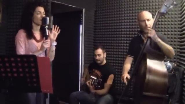 AcouSting - Demo смотреть онлайн