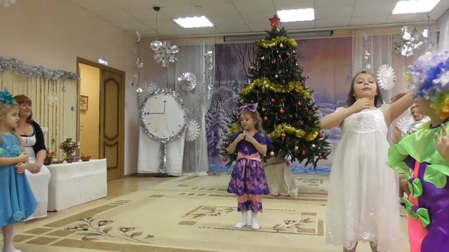 Новый год 2016 старшая группа дс 94 смотреть онлайн