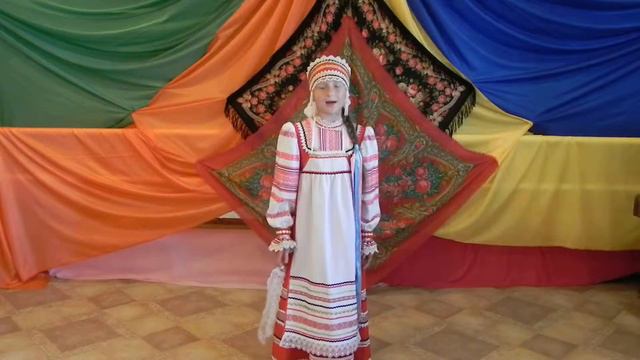 Попряга Алина "Гуляю я" смотреть онлайн