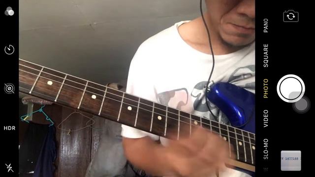 Isinulat sa Fender Squier Bullet Mustang смотреть онлайн