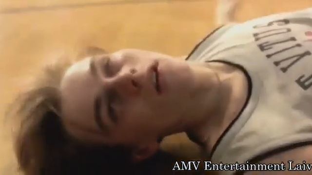 [MV]Леонардо Дикаприо/Дневник баскетболиста/Leonardo DiCaprio/The basketball diaries-cradles. смотреть онлайн