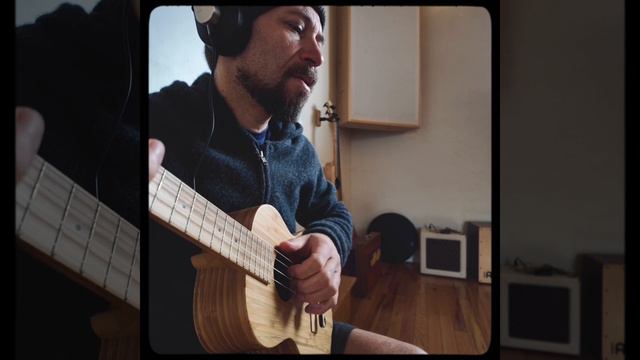 Maha Mantra with Tenor Bamboo Ukulele смотреть онлайн