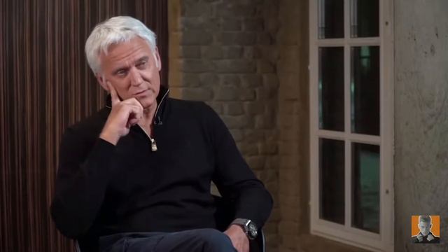 А зачем вы тогда живёте здесь? Уезжайте в другую страну смотреть онлайн