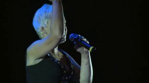 Татьяна Котова и Юлия Барановская   Не уходи Калина Красная 2014