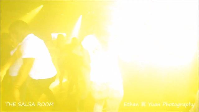 ALDO ORTEGA & LINDA SAENZ Bachata Social Dance @ THE SALSA ROOM смотреть онлайн