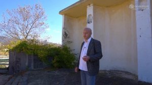 Заброшенный пансионат  «Тонкий мыс» Геленджик, амфитеатр в выходной день, немного поэзии
