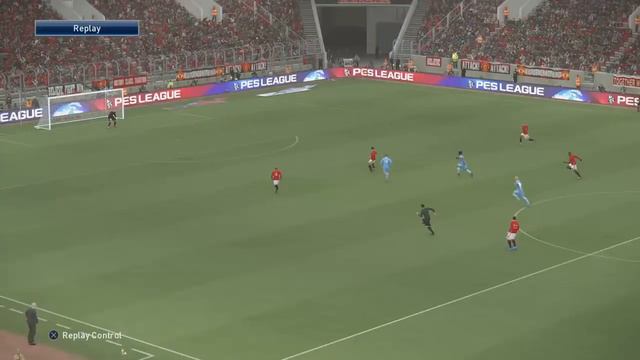 Beautiful Ibrahimovic spin and goal - PES 2017 смотреть онлайн