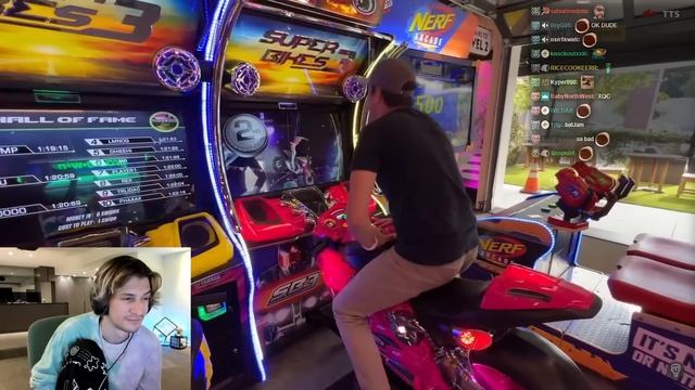 XQc Reacts To Beating 5 Scam Arcade Games With Science | Mark Rober