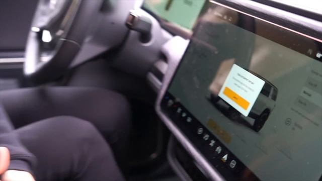 Rivian R1S or Tesla Model X? This Was a DEALBREAKER смотреть онлайн