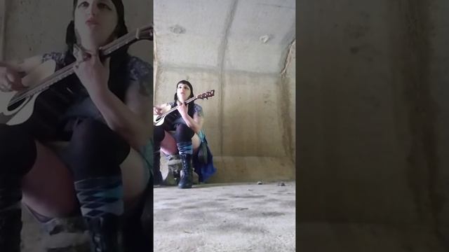Eyes Scream Girl (haunting Echos of the sweet ass surf punk 2021 смотреть онлайн