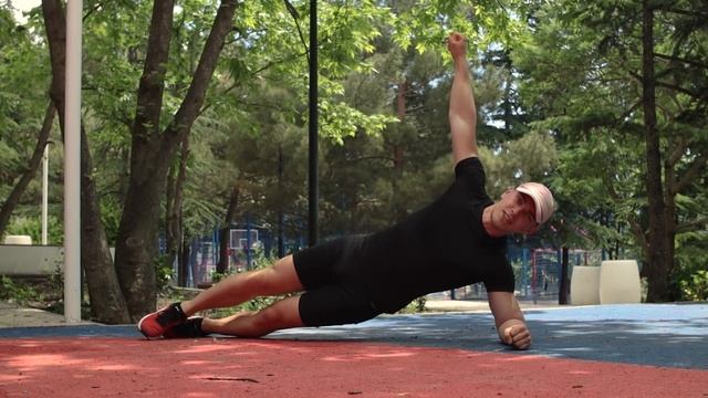 ПЛАНКА. Самое БЕСПОЛЕЗНОЕ упражнение в фитнесе? Полный разбор. смотреть онлайн