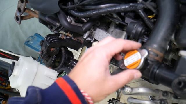 AIR BUBBLES IN COOLANT, PRESSURE RADIATOR HOSE KIA SORENTO, KIA SPORTAGE смотреть онлайн