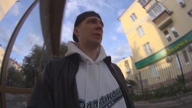 МОЙ ПЕРВЫЙ ПРАНК И СХОДКА LIKEe В ЕКАТЕРИНБУРГЕ / LIVE VLOG проиграл баттл и встреча лайкеров смотреть онлайн
