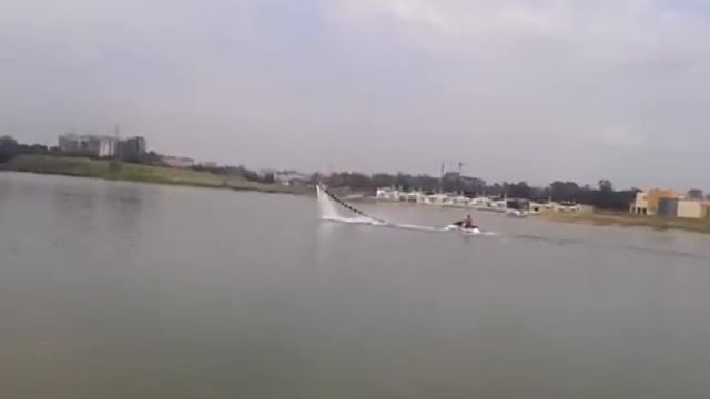 Реактивный водный байк смотреть онлайн