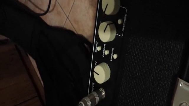 Fender Rumble 40 Reinvented смотреть онлайн