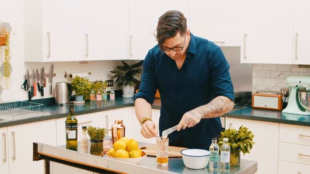 Lemon Verbena Spritz | Cocktail Recipe with Rich Woods | Franklin & Sons смотреть онлайн