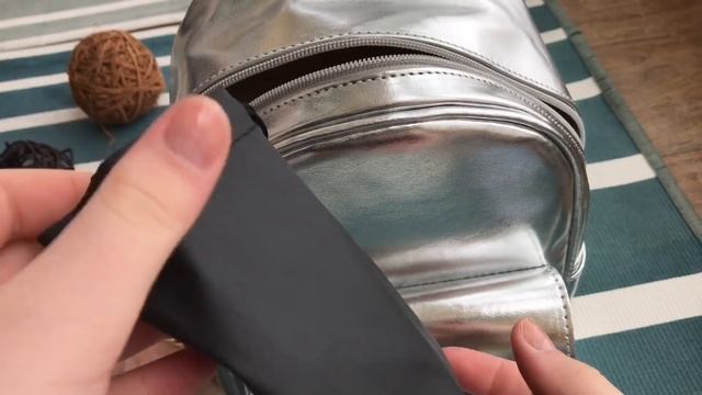 Моя ручная кладь в самолёт||Я улетаю...✈️ смотреть онлайн