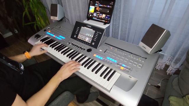 Snap Rhythm is A Dancer cover Hozi Player Yamaha Tyros 4 смотреть онлайн