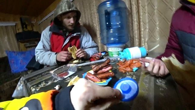 ЗАКРЫЛИ ДРУГА В ПОГРЕБЕ | ПРАНК смотреть онлайн