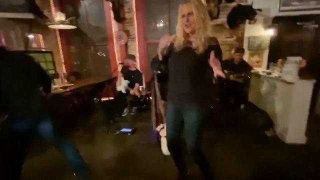 Purple Rain Cover смотреть онлайн
