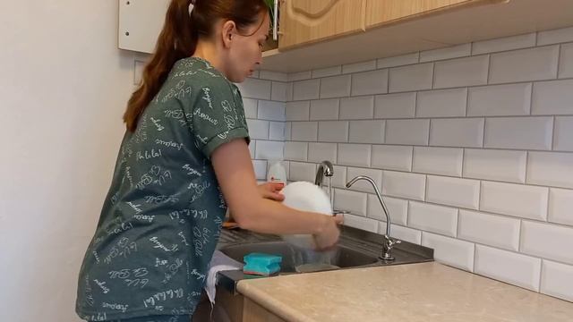 День с утра до вечера// Любимый Василёк// Будни мамы// Экономное меню// Уборка// Мотивация на уборк смотреть онлайн