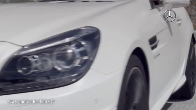 Mercedes-Benz Singapore: The new SLK 55 AMG - YouTube
